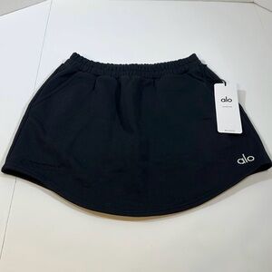 NWT Alo Yoga High Waist Accolade Sweatshirt Skirt